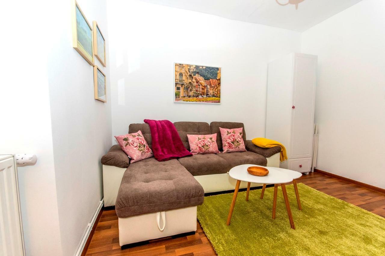 Ava's Apartment